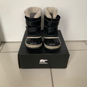 Sorel yoot pac boots